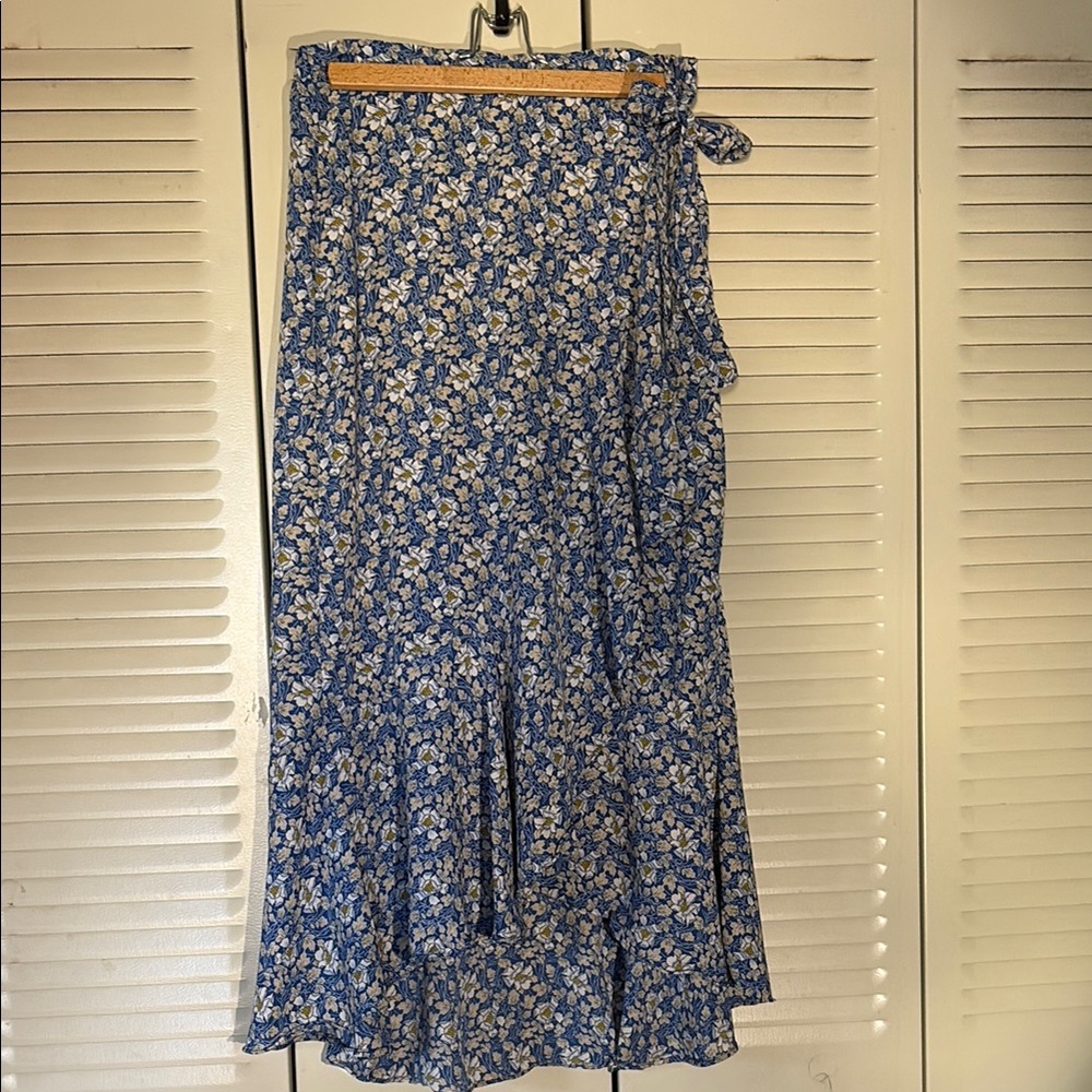 Max Studio Blue and White Wrap Midi Skirt Resort Wear